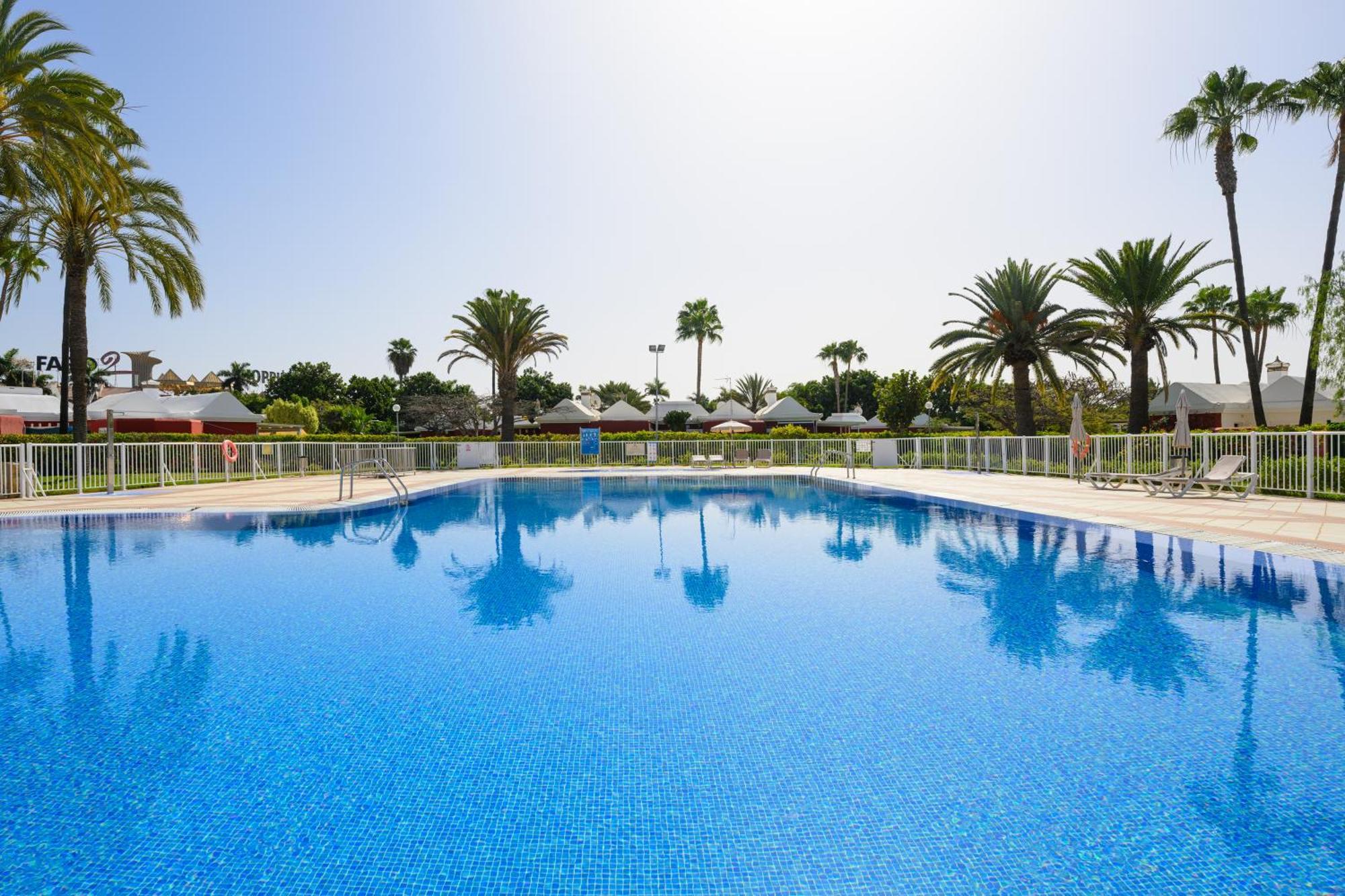 Villa Guerrero - Terraza Y Acceso A Piscina Comun Maspalomas  Buitenkant foto